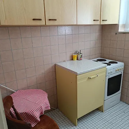 Rasema Vandrerhjem *